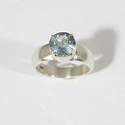 Silver rings with natural aquamarine,