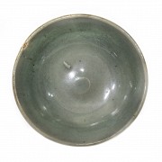 Cuenco, dinastía Yuan/Ming, con vidriado celadón, s.XIV
