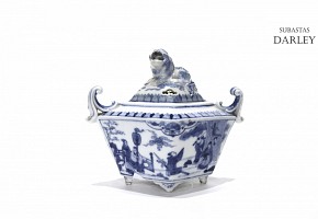 Sopera de porcelana china, s.XX