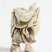 Two figures of Japanese ivory - 4