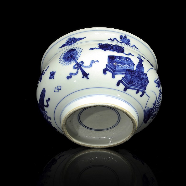 Porcelain bowl in blue and white, 20th century - 2