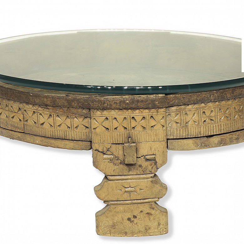 Low table with glass. 19th - 20th century - 1