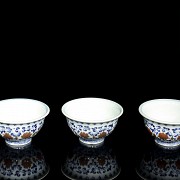 Three small porcelain bowls, 20th century