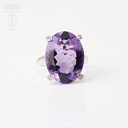 Ring in 18k white gold amethyst WITH weight 13.93 cts and diamonds - 3