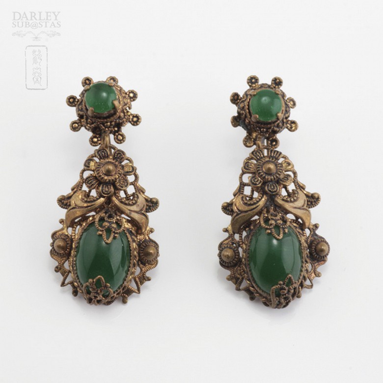 Pair of earrings plated brass.