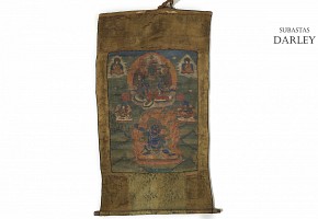 Thangka tibetano de seda, dinastía Qing.