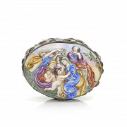 Caja de porcelana europea esmaltada, S.XX