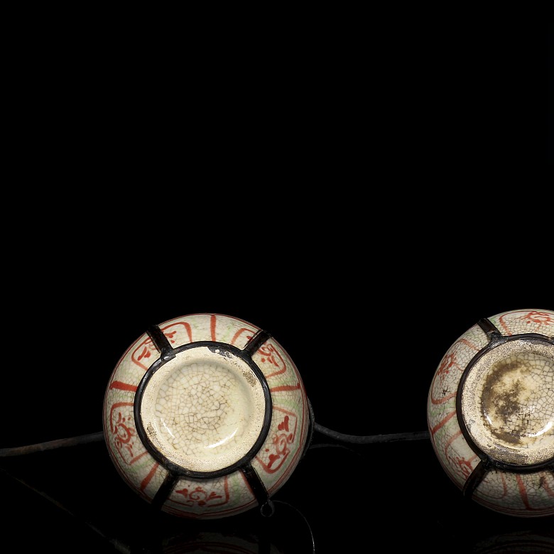Pair of porcelain pipes, 19th - 20th century