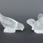 Pair of Lalique birds, 20th century