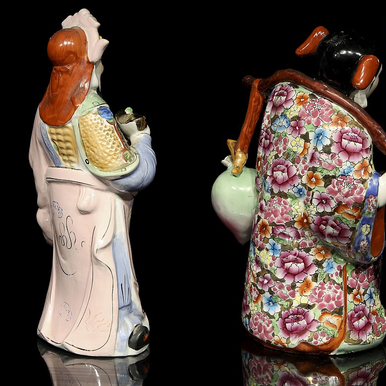 Pair of porcelain sages, China, 20th century - 3