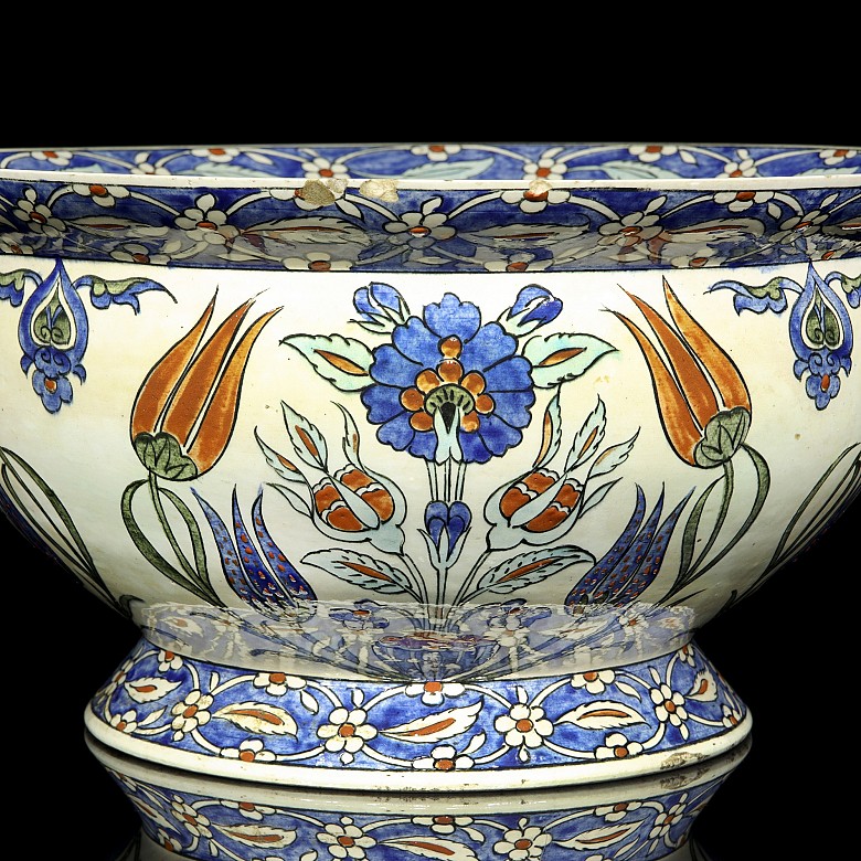 Maceta de cerámica Samson estilo Iznik, siglo XIX