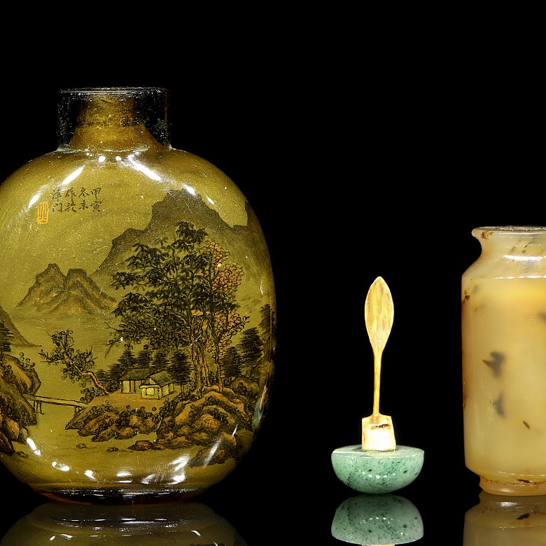 Cuatro botellas de rapé, dinastía Qing