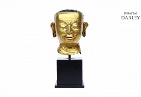 Buddha head in gilt bronze, Ming dynasty (1368 - 1644)