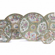 Lot of five porcelain dishes, Canton, 19th century-20th century