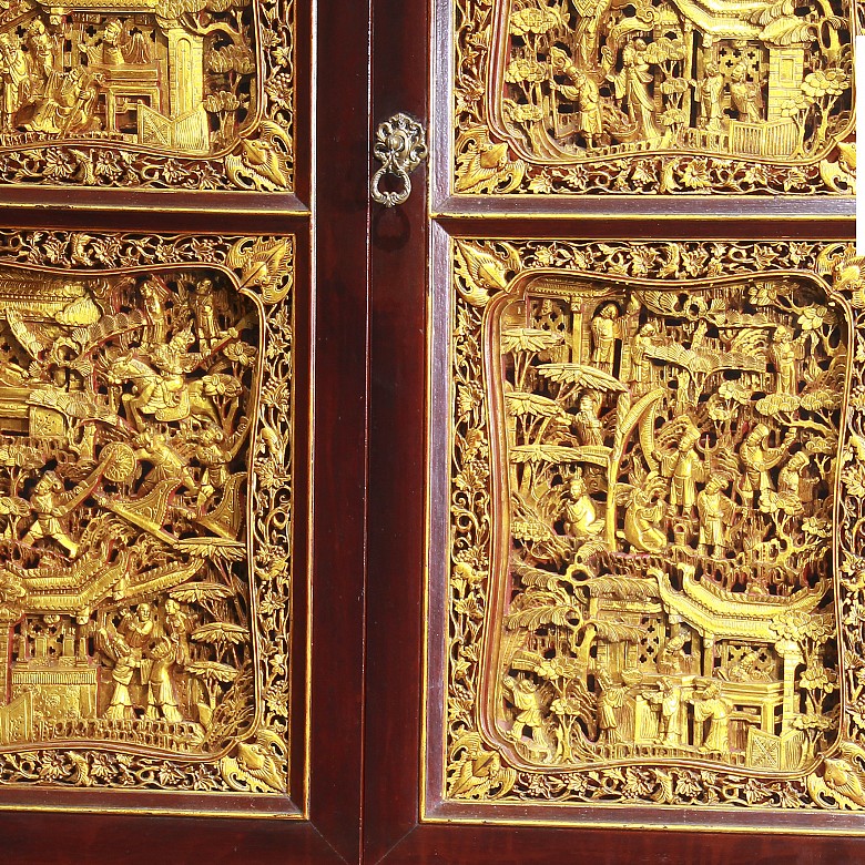 Sideboard with carved and gilded wood panels, Peranakan, 19th-20th century