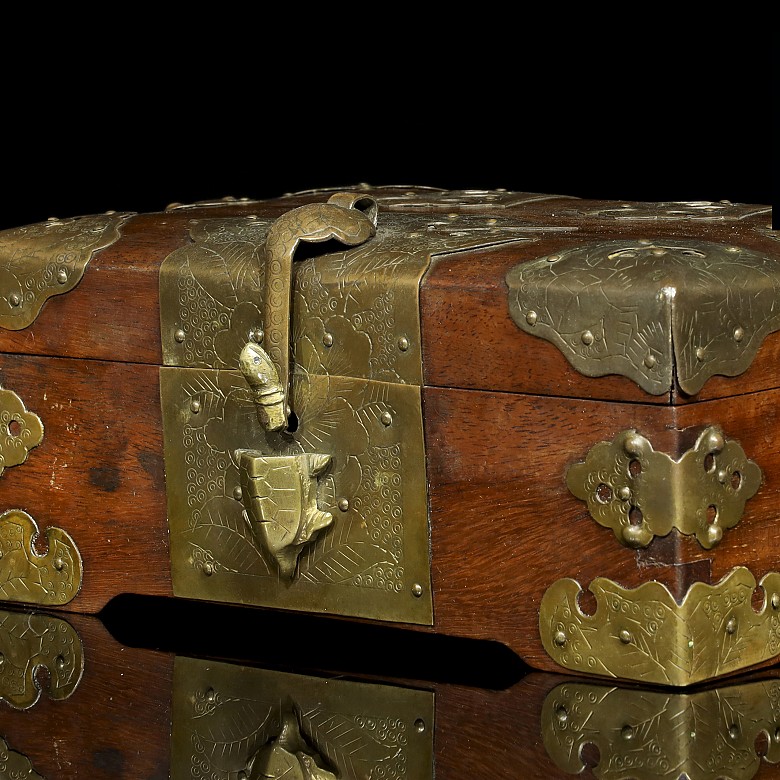 Caja-joyero de madera, dinastía Qing