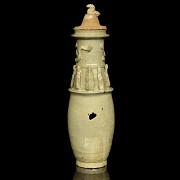 Glazed ceramic funeral urn or vase with lid, Song Dynasty - 2