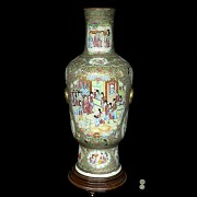 Enameled vase, famille rose, Canton, 19th century