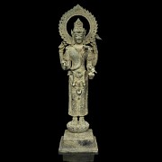 Estatua de bronce de Vishnu