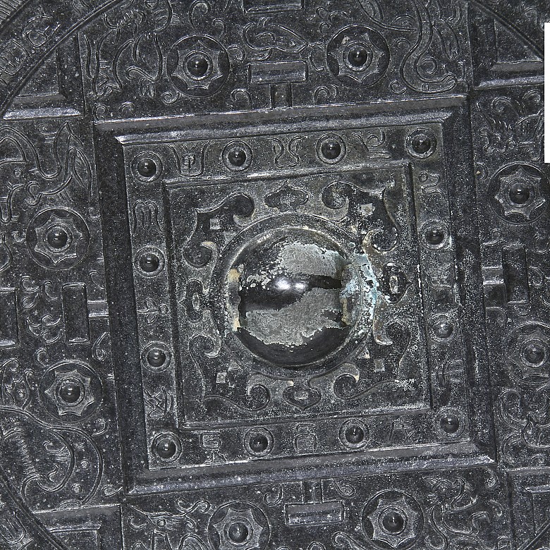 Bronze mirror, Han style, 20th century