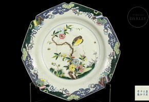 Large enamelled 'Bird and branch' dish, Qing dynasty