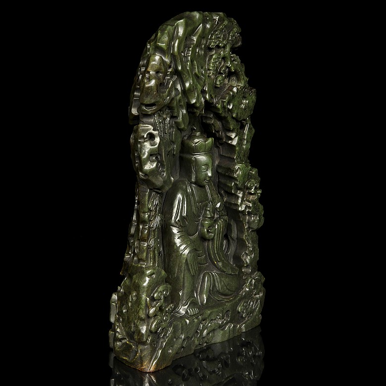 Spinach-green jade carving 