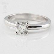 0.71cts Solitaire Diamond 18k White Gold - 3