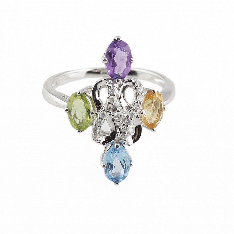 Fantastic ring with semi-precious gems and diamonds