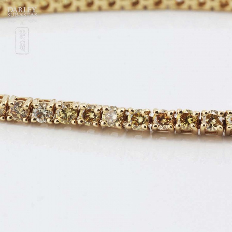 18k Gold Bracelet with Fancy Diamonds - 4