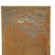 Caja de madera con dragones, S.XX