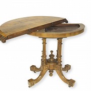 Victorian folding game table, 19th century
