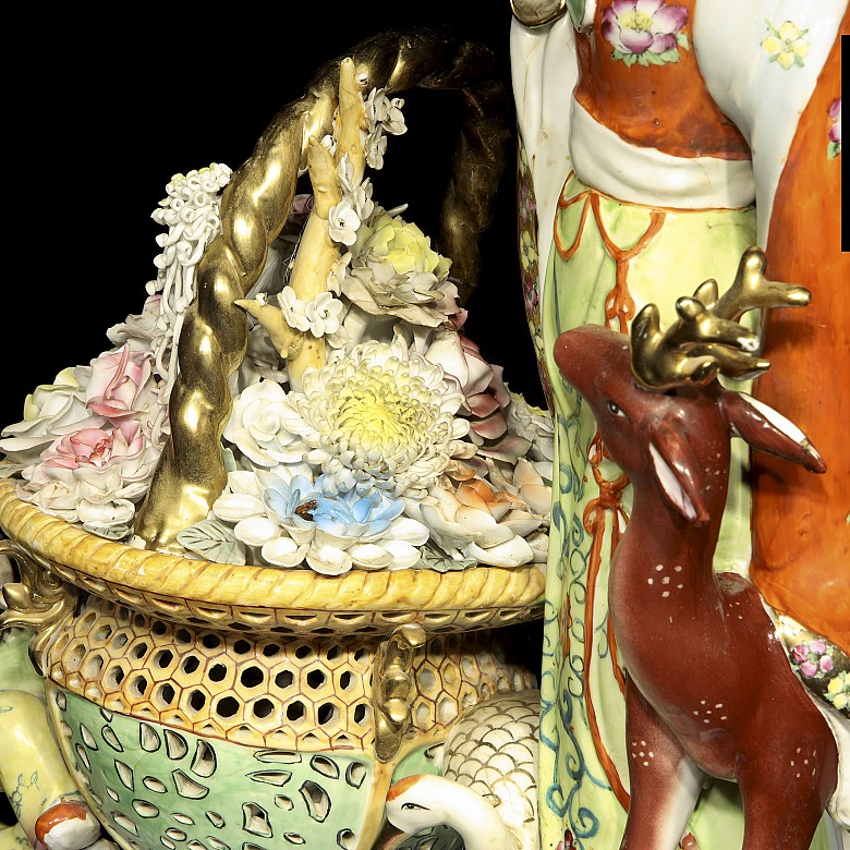 Dama de porcelana china esmaltada, S.XX - 6