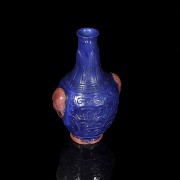 Beijing glass vase, Qing dynasty