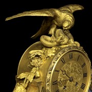 Reloj de sobremesa de bronce y porcelana, Francia, S.XIX - 8