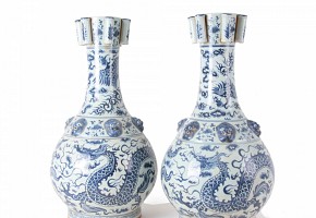 A pair of large vases, blue and white glazed pottery 