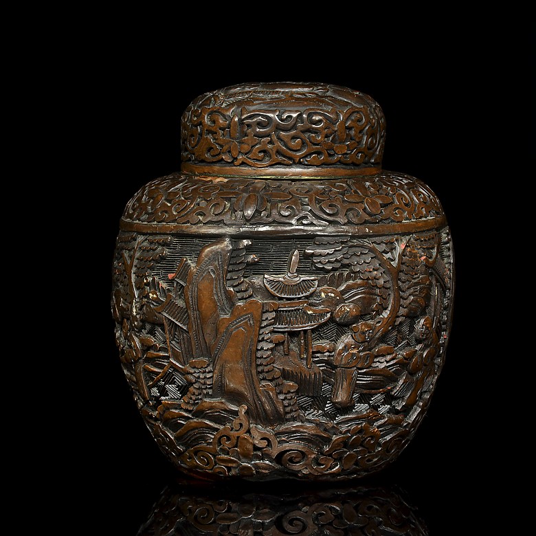 An small carved lacquer tibor, Qing dynasty