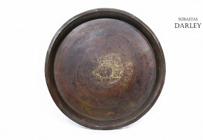 Large Indonesian copper tray, 10-14th century