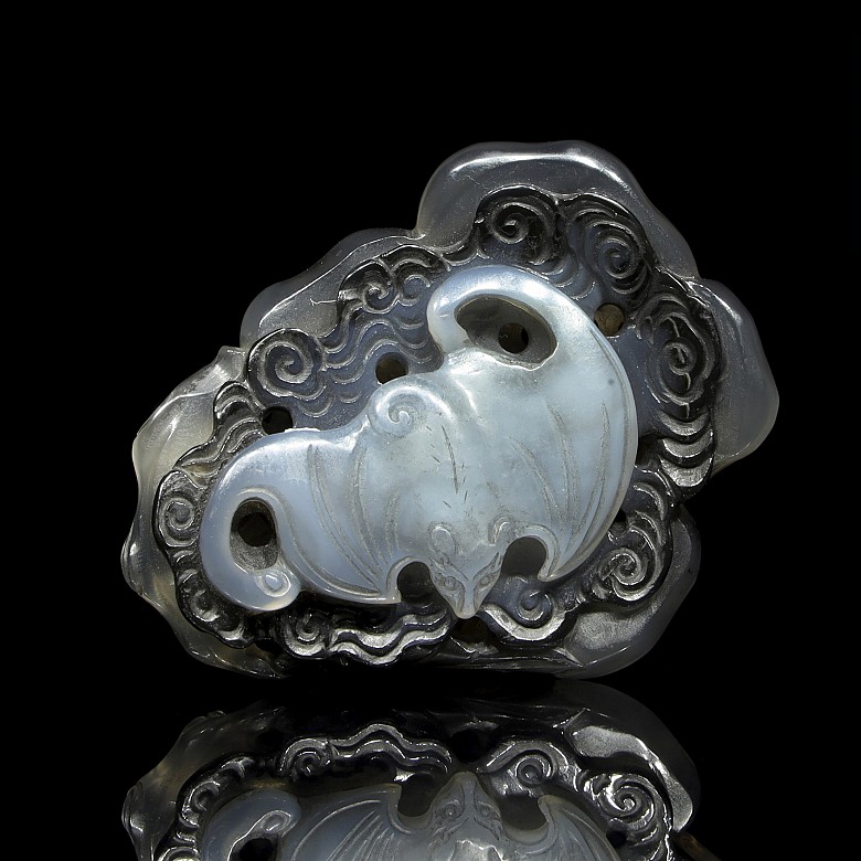 Agate pendant, Qing dynasty