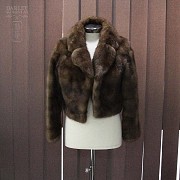 Pretty short mink jacket, light brown mink,