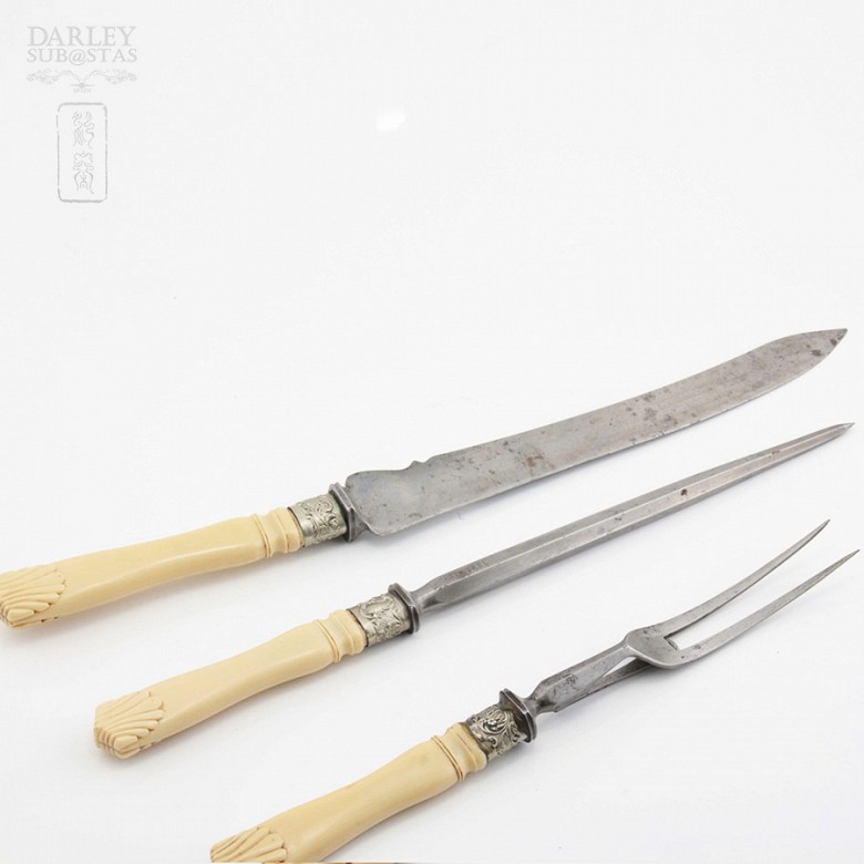 Cutlery with resin handle - 1