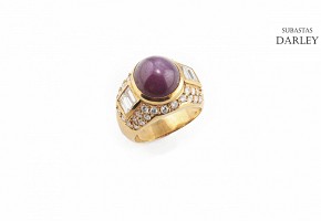 Ring in 18k yellow gold, with central ruby ​​of 11.00 cts.