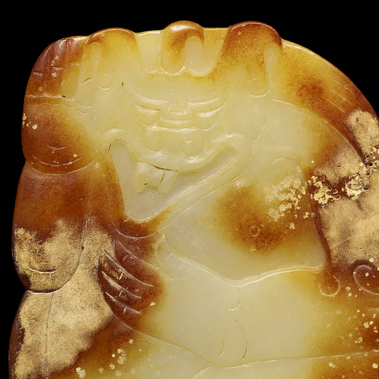 Placa de jade con oso, dinastía Han