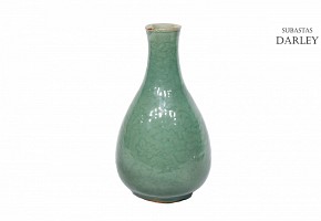 Jarrón vidriado, fondo celadón, Dinastía Qing, s.XIX
