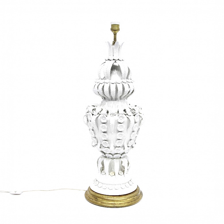 Ceramic lamp, Manises, ca.1950-1960.