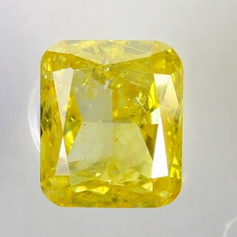 Diamant Fancy intenso Yellow - 9