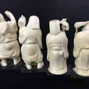 7 preciosas figuras de marfil sabios chinos. - 11