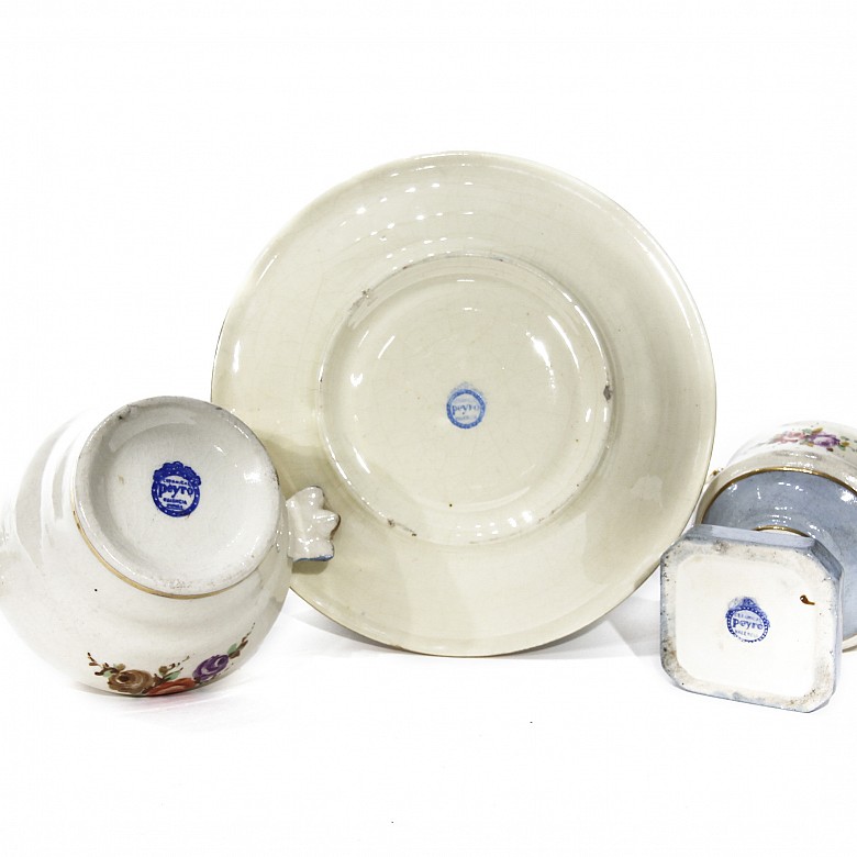 Cup, sugar bowl and plate by Antonio Peyró (1882-1954).