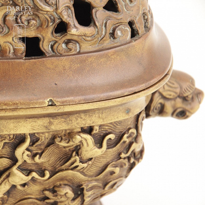 Chinese bronze censer seventeenth century - 8