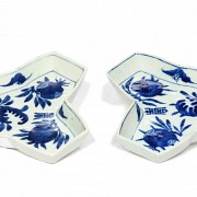 Dos bandejas de porcelana china.