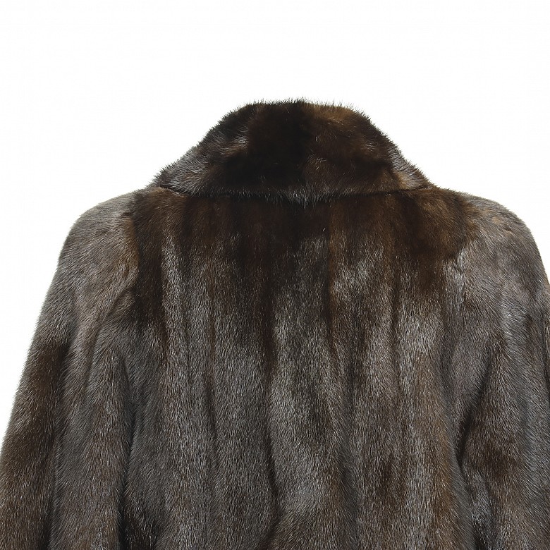 Long mink coat (male)